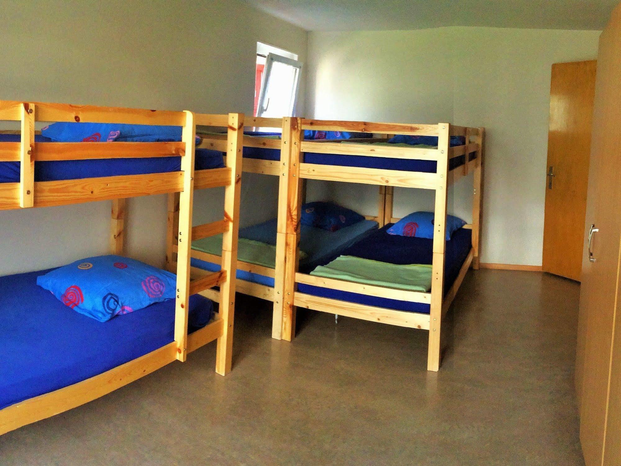 Gruppenhaus Rosy Hostel Grachen Exterior photo